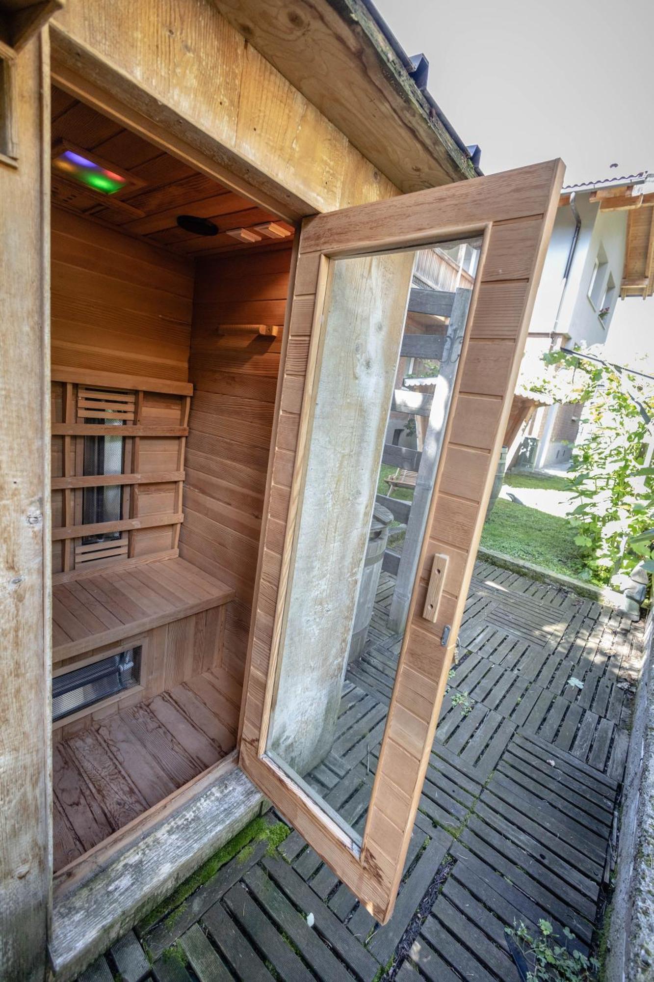 Case Appartamenti Vacanze Da Cien Saint-Christophe ภายนอก รูปภาพ