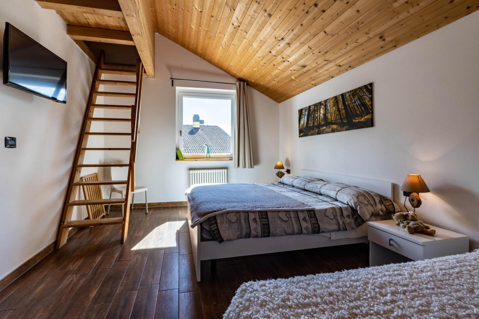 Case Appartamenti Vacanze Da Cien Saint-Christophe ภายนอก รูปภาพ