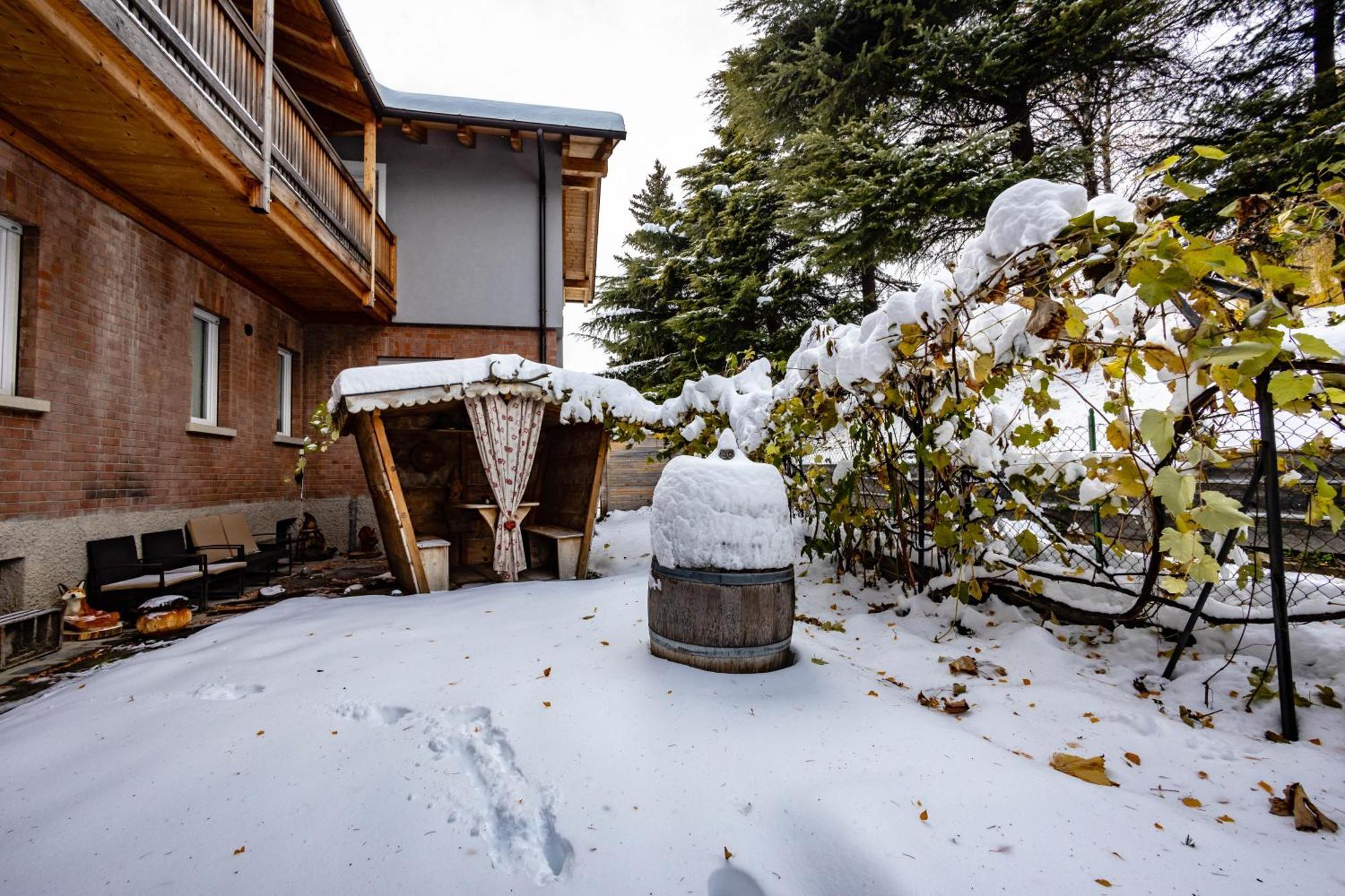 Case Appartamenti Vacanze Da Cien Saint-Christophe ภายนอก รูปภาพ